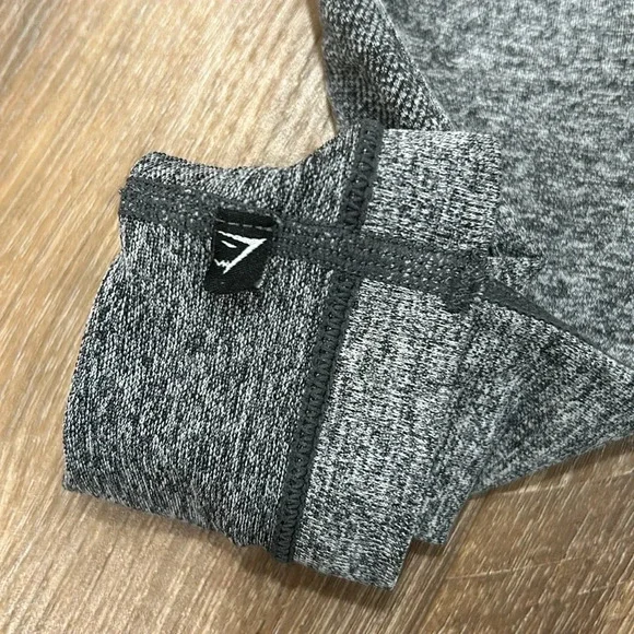Gymshark Gray and purple leggings. Unknown size see measurements maybe XS - Picture 11 of 16